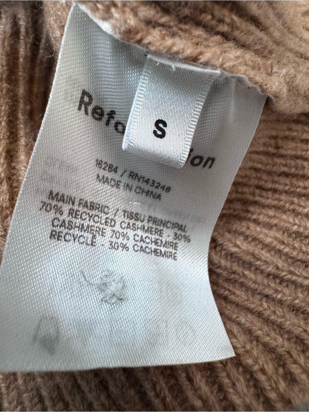 Reformation Fossi Puff Sleeve Cashmere V-Neck Button Down Cardigan Small Camel - Picture 4 of 7